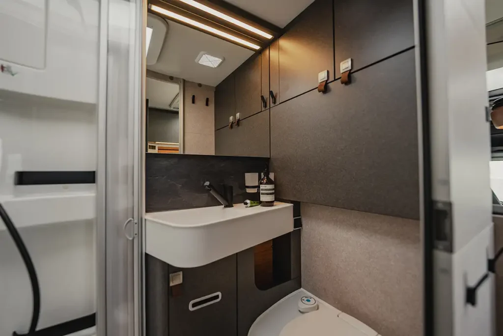 Hymer ML-T 580 CrossTrail_Badezimmer