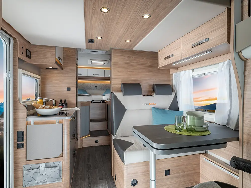 WEINSBERG CaraSuite 2026 Sitzgruppe