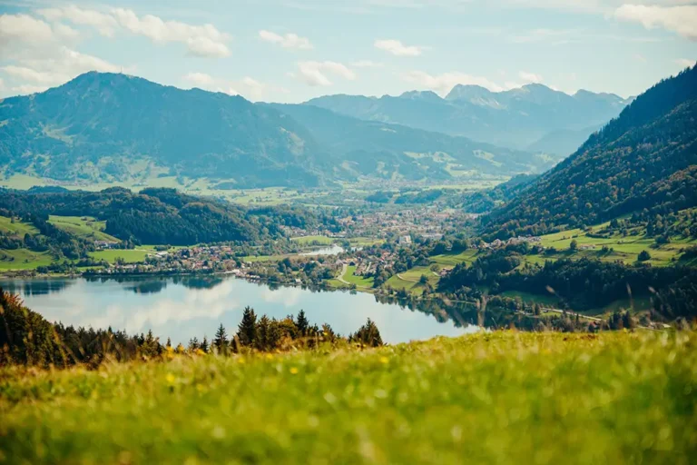 Wenn das Allgäu Farbe bekennt. Wandern im Herbst.